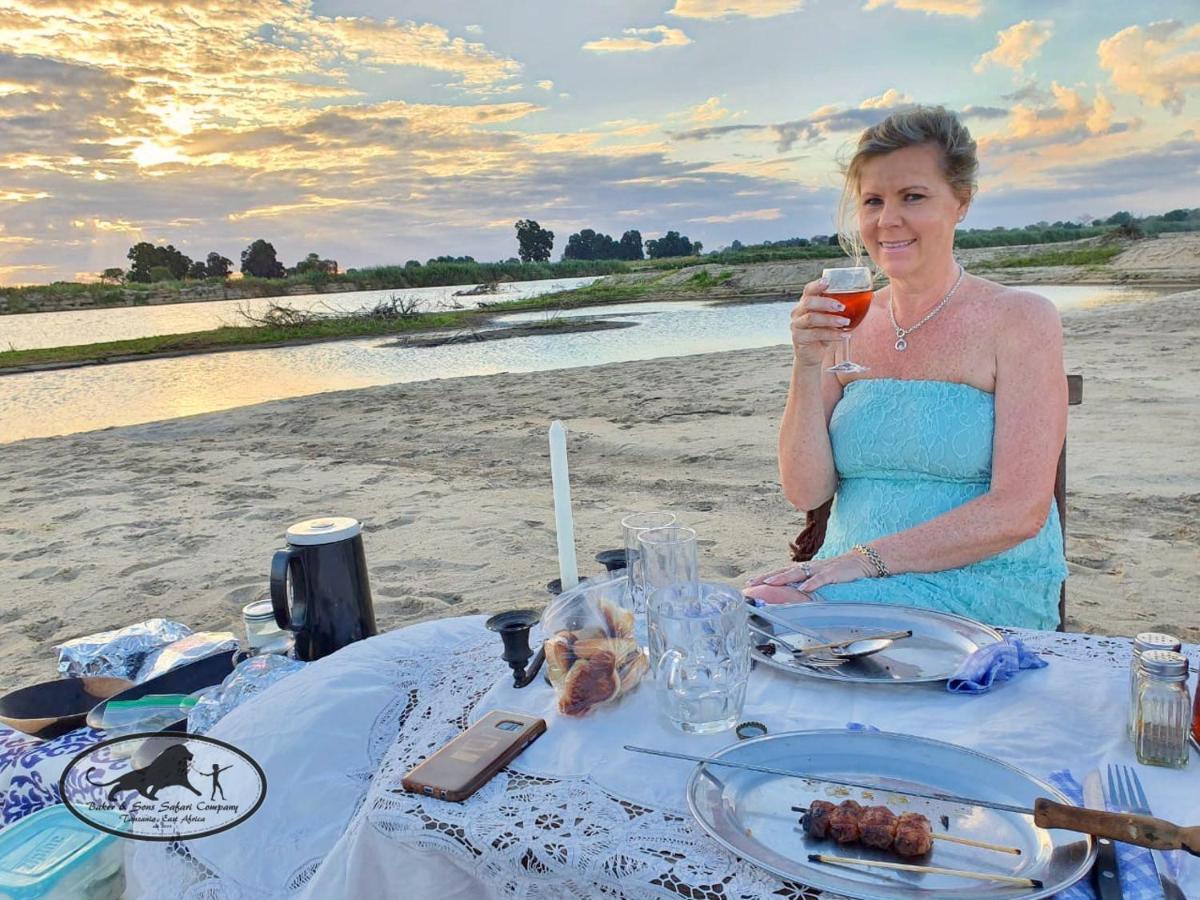 Вилла Baker Safari Company Kwangwazi Экстерьер фото
